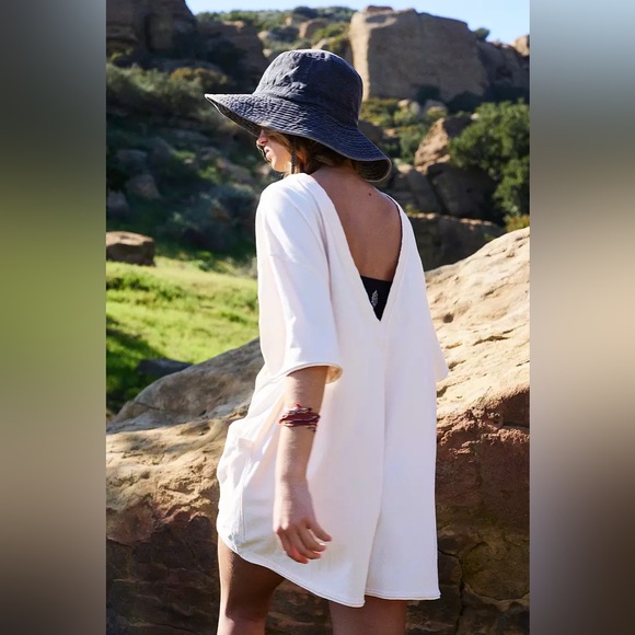 NWT Free People Hot Shot Tee Romper Size Small - Picture 3 of 6